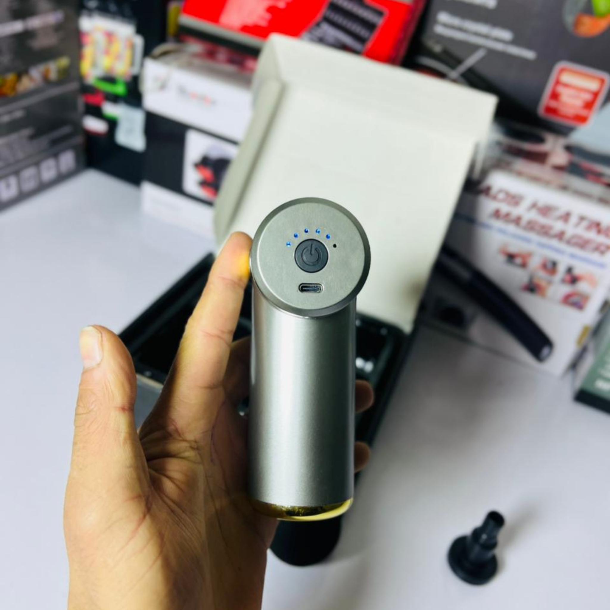 🏋️‍♂️ Mini Massage Gun – Muscle Relief