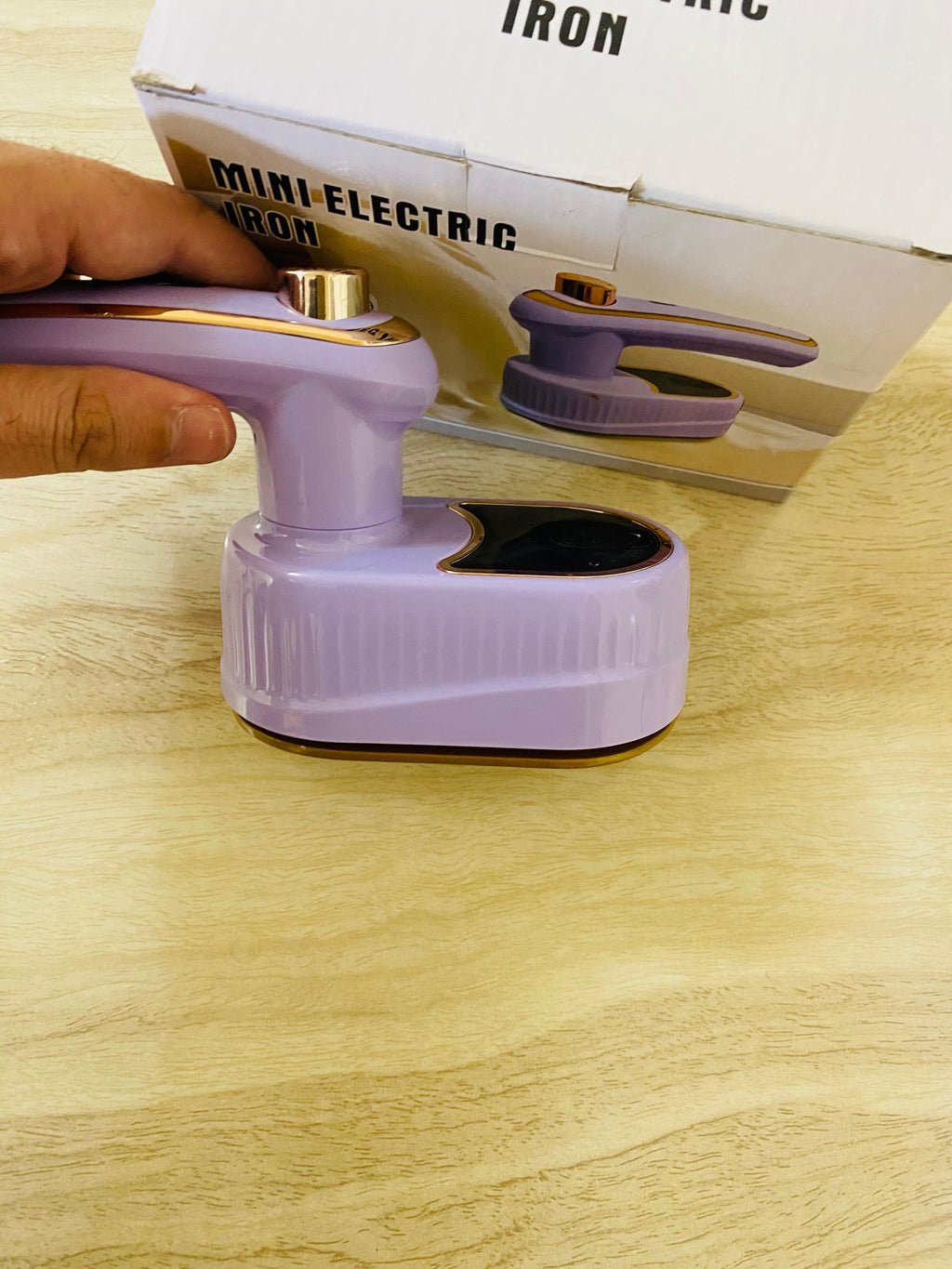 400 watts Travel Spray iron for picnic , tour and solar