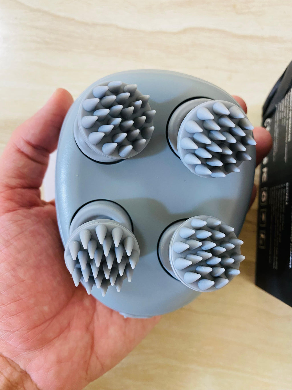 100% original imported scalp massager - Export quality