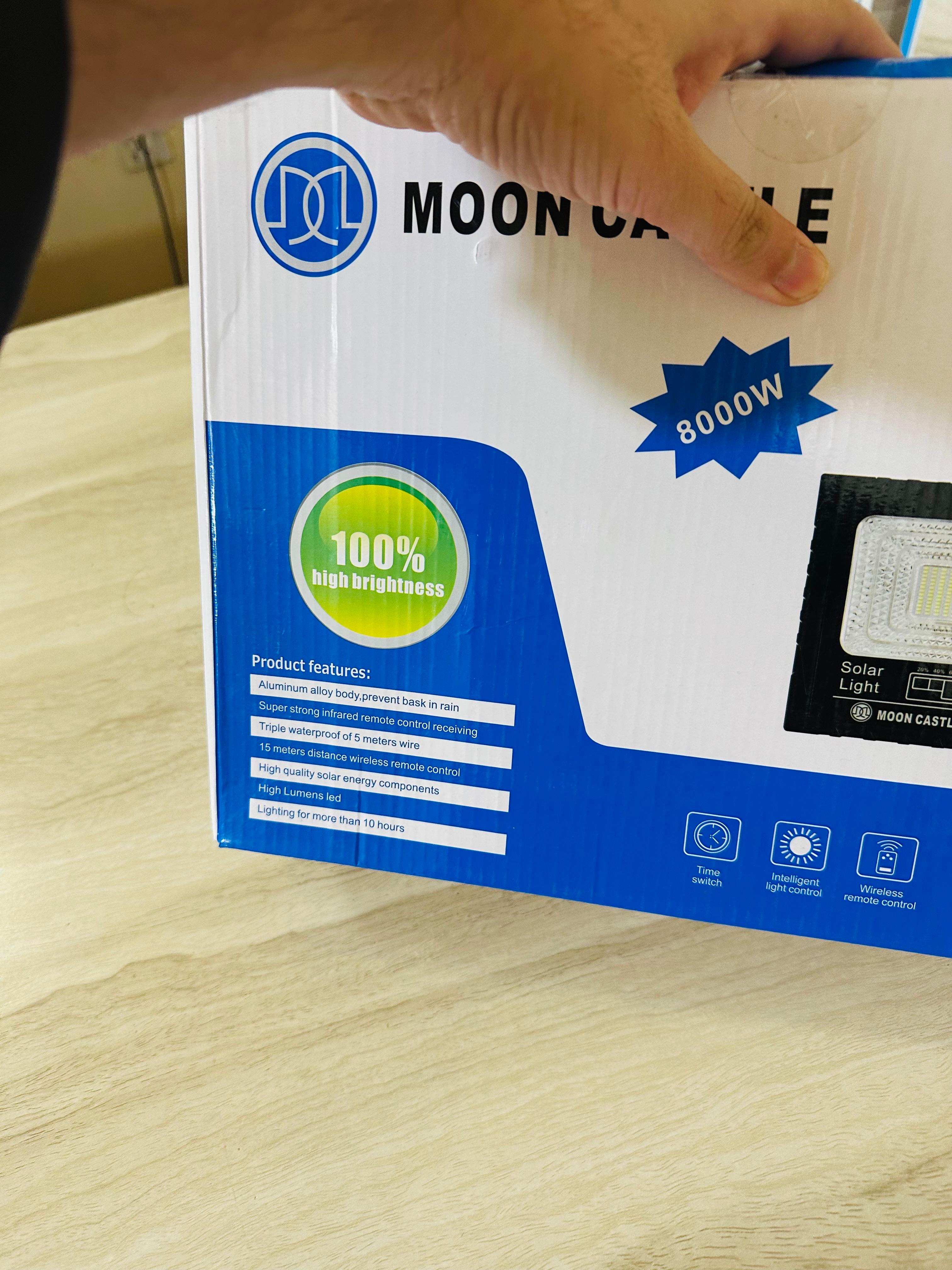 Solar Rechargeable Split light with 5 meter long wire and solar plate