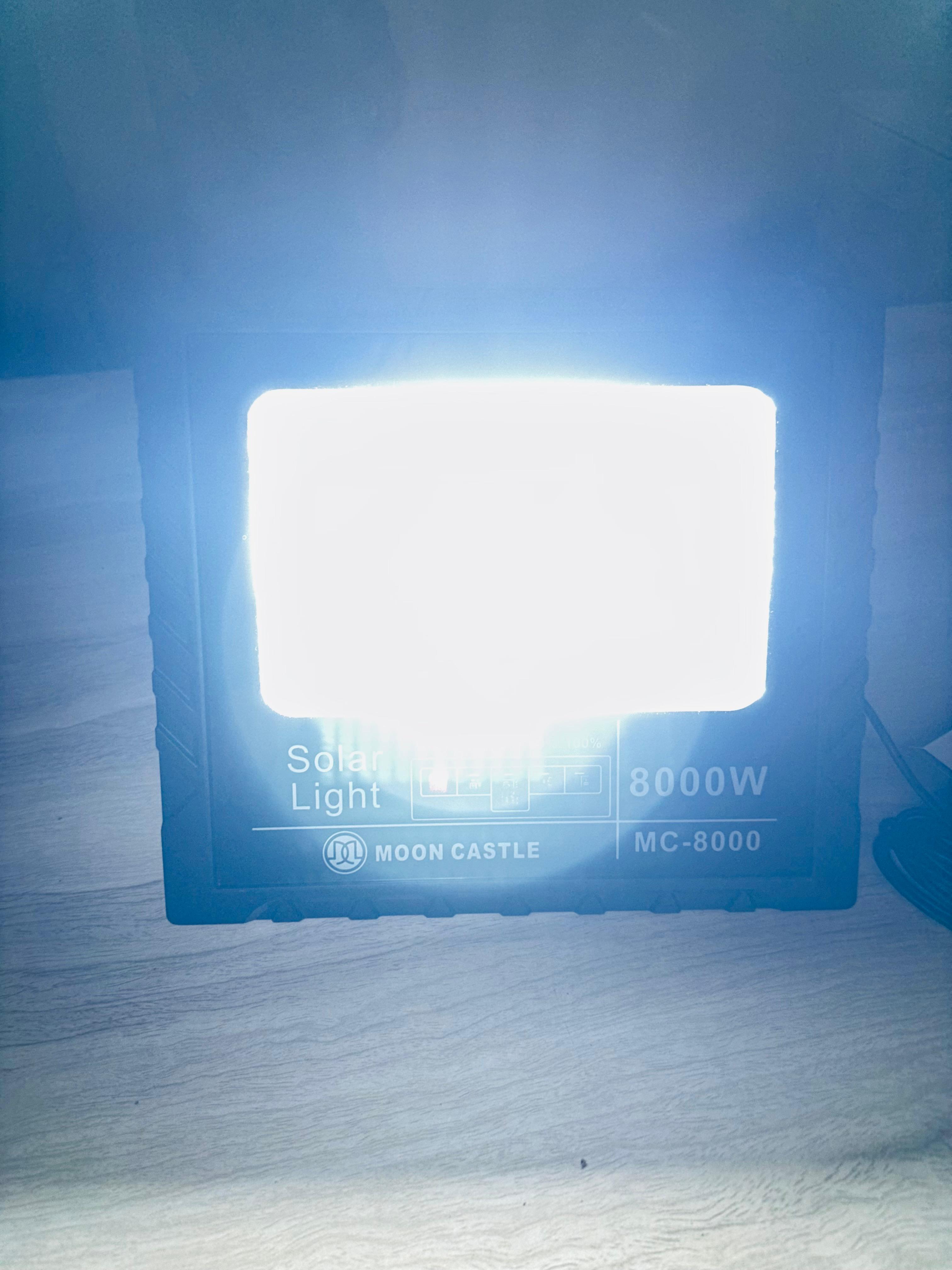Solar Rechargeable Split light with 5 meter long wire and solar plate