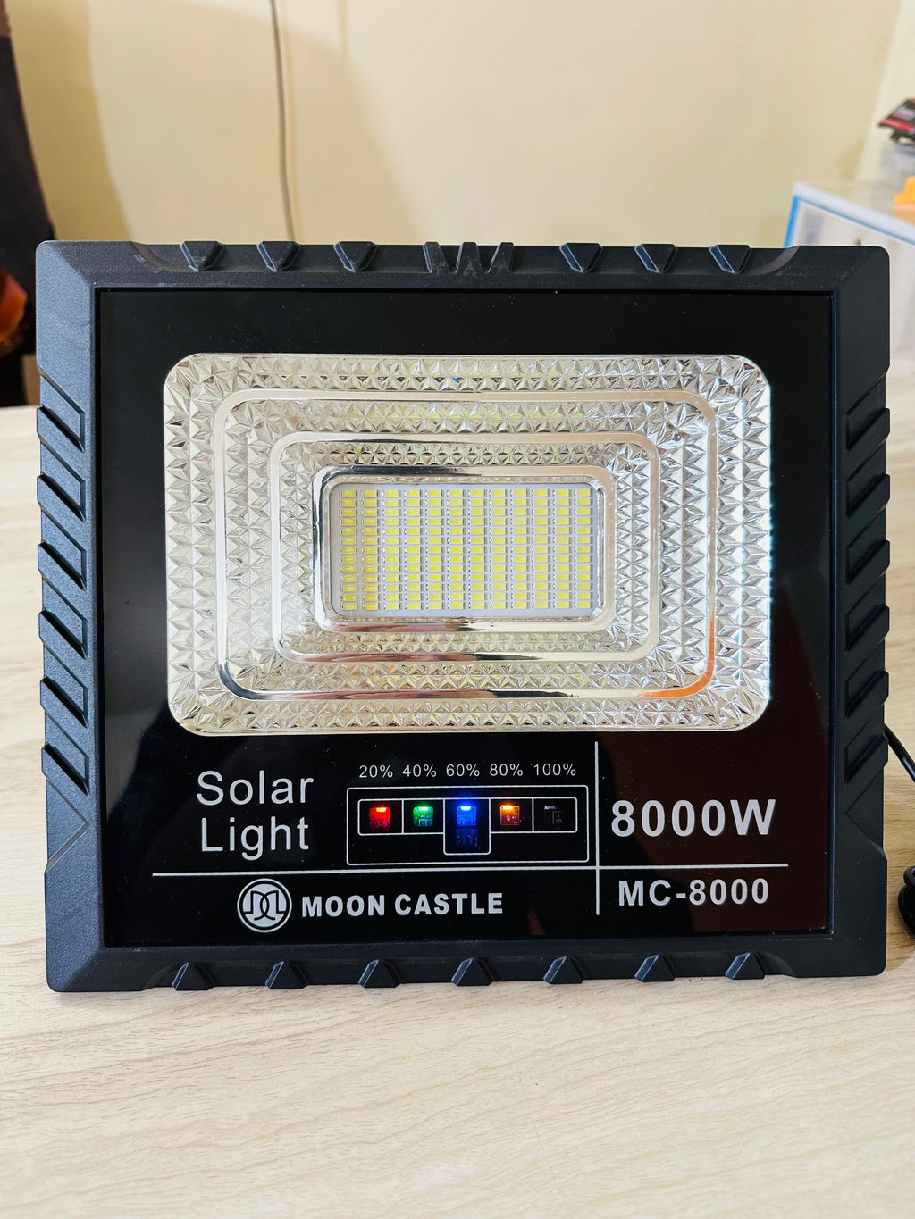 Solar Rechargeable Split light with 5 meter long wire and solar plate