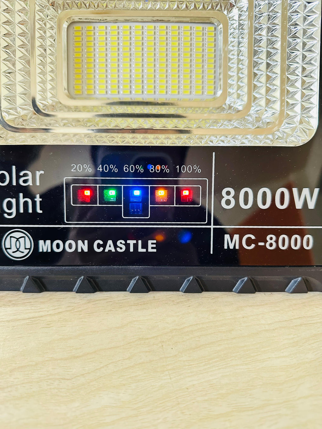Solar Rechargeable Split light with 5 meter long wire and solar plate