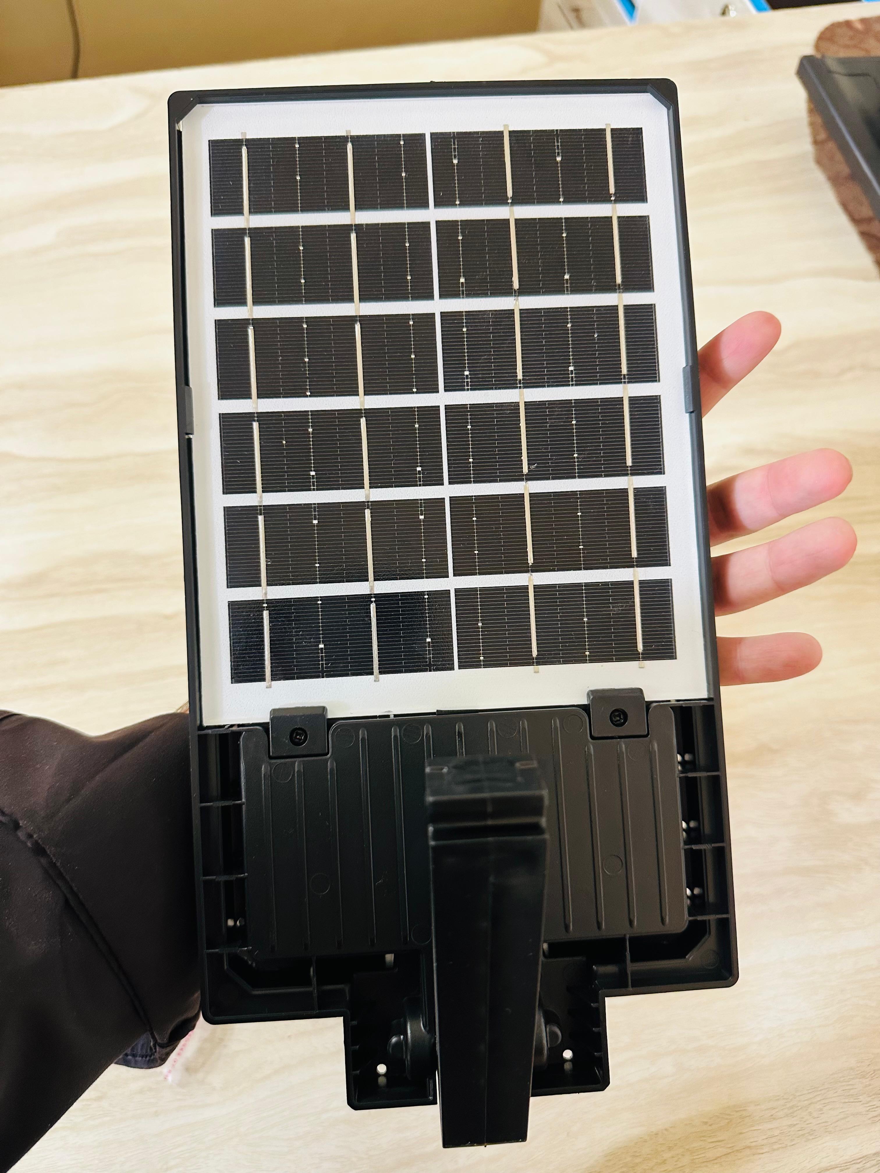 Solar Rechargeable Street Light with built in Solar , Remote Included