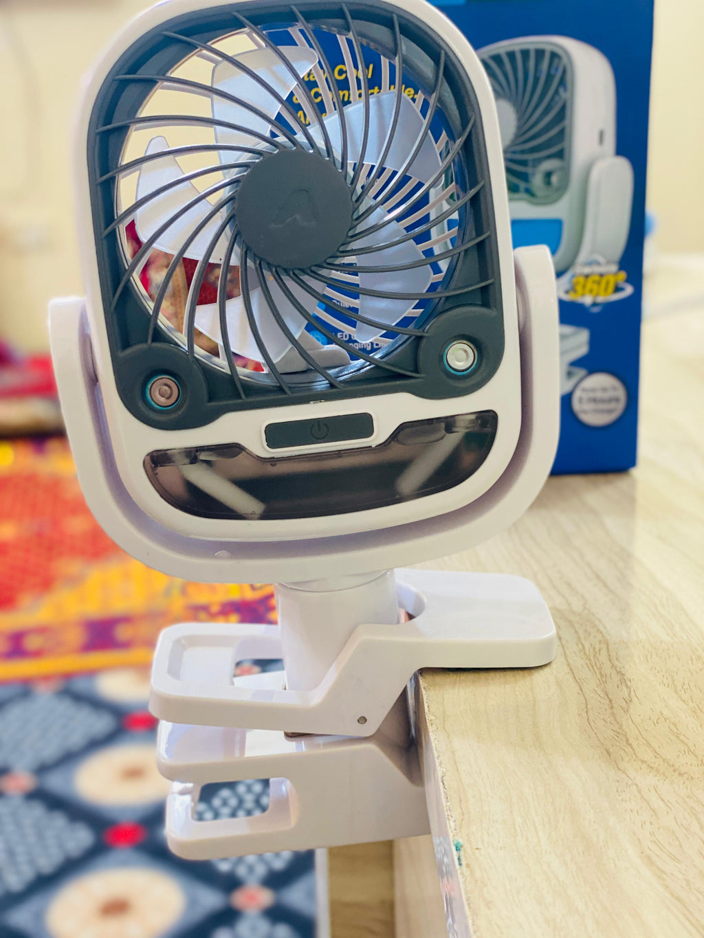 2 in 1 Arctic Cool Clamp Cordless Air Cooler