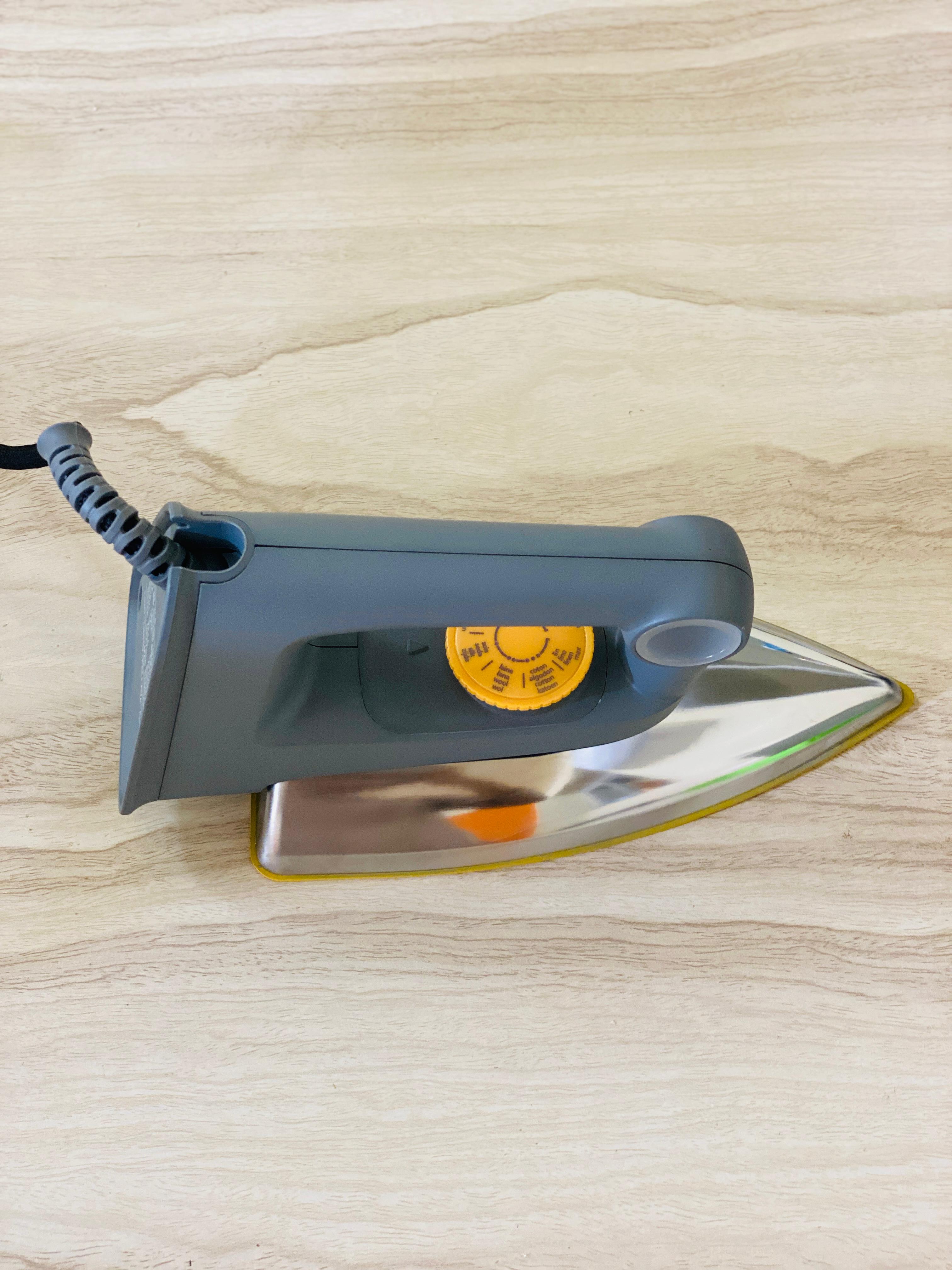 Hannover Germany iron 400 watt Travel Iron Dry iron