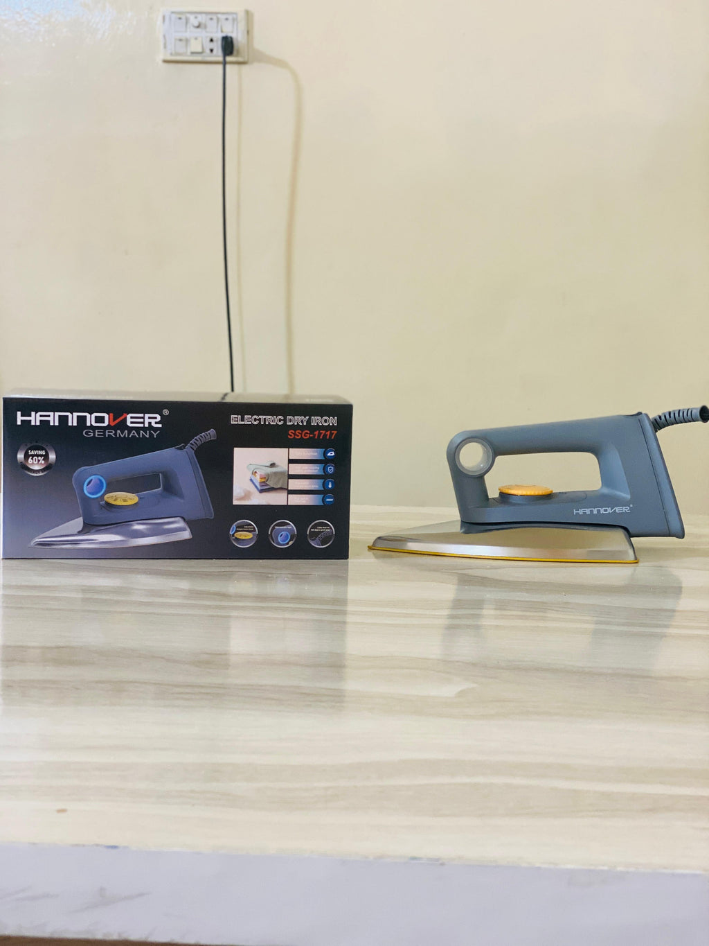 Hannover Germany iron 400 watt Travel Iron Dry iron