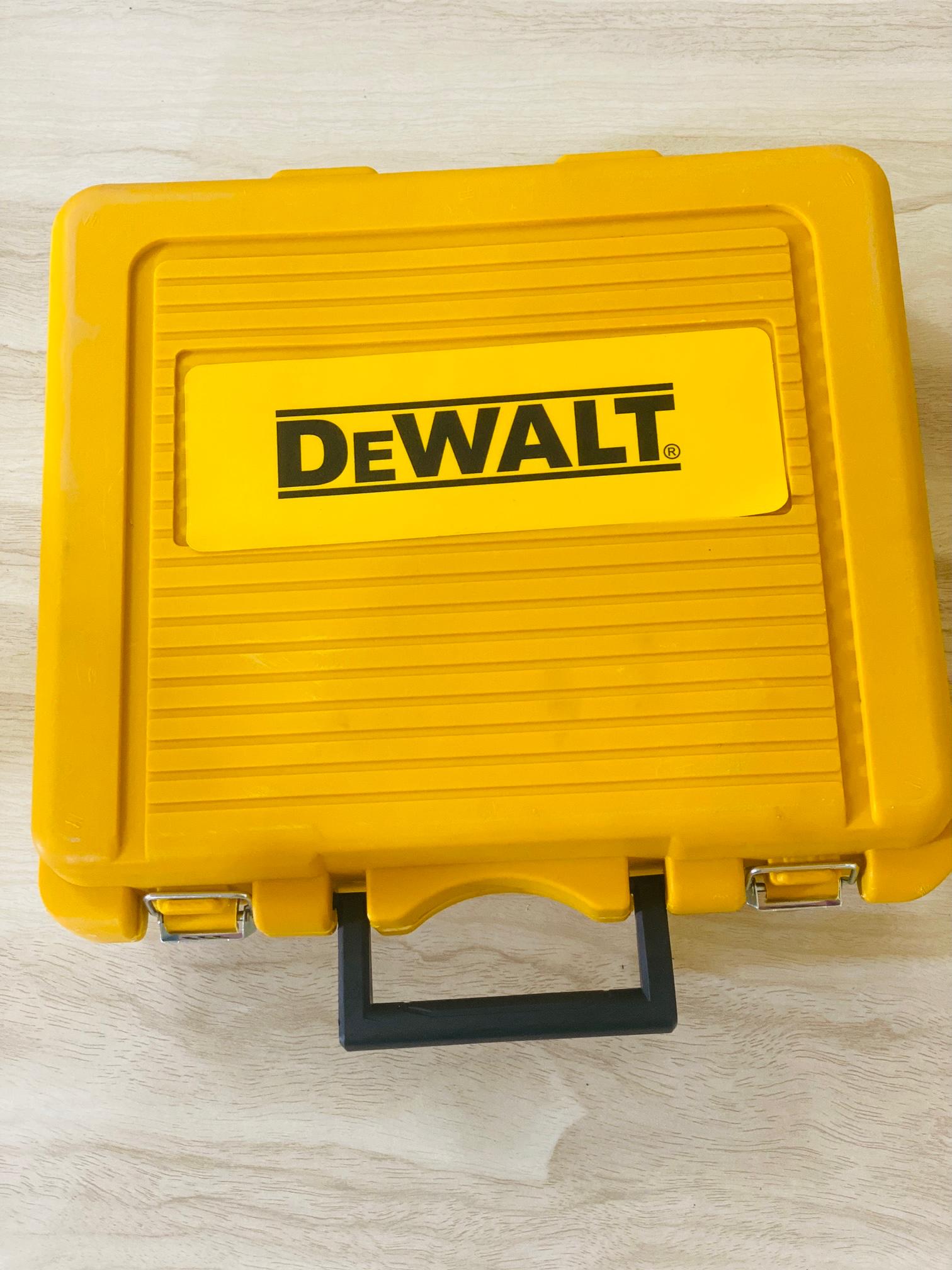 DEWALT Multi-Piece Cordless Drill Kit with Car Polisher