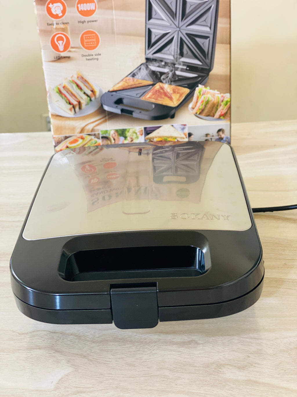SOKANY SK-08102 Sandich Maker With Non-Stick Coated Heating