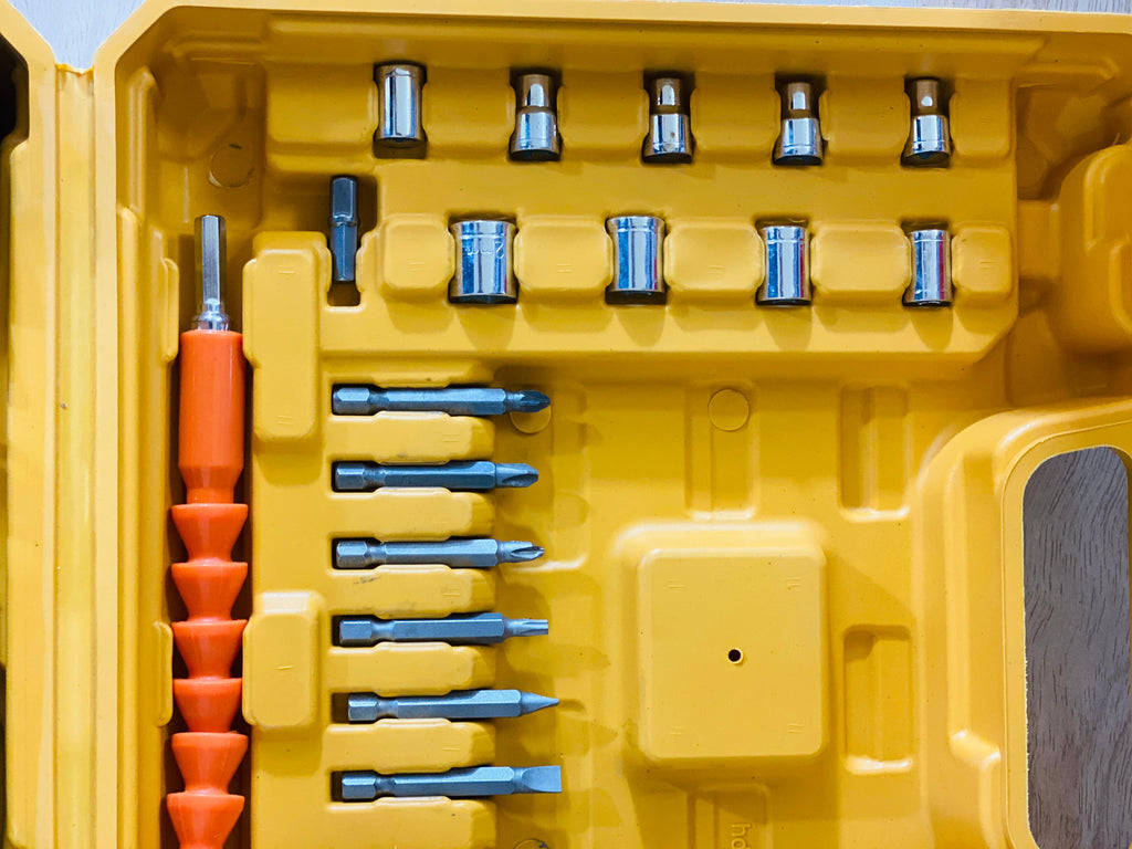 100% Original BRUSHLESS DEWALT 36V XR Drill Machine – Dual Battery & Full Toolkit