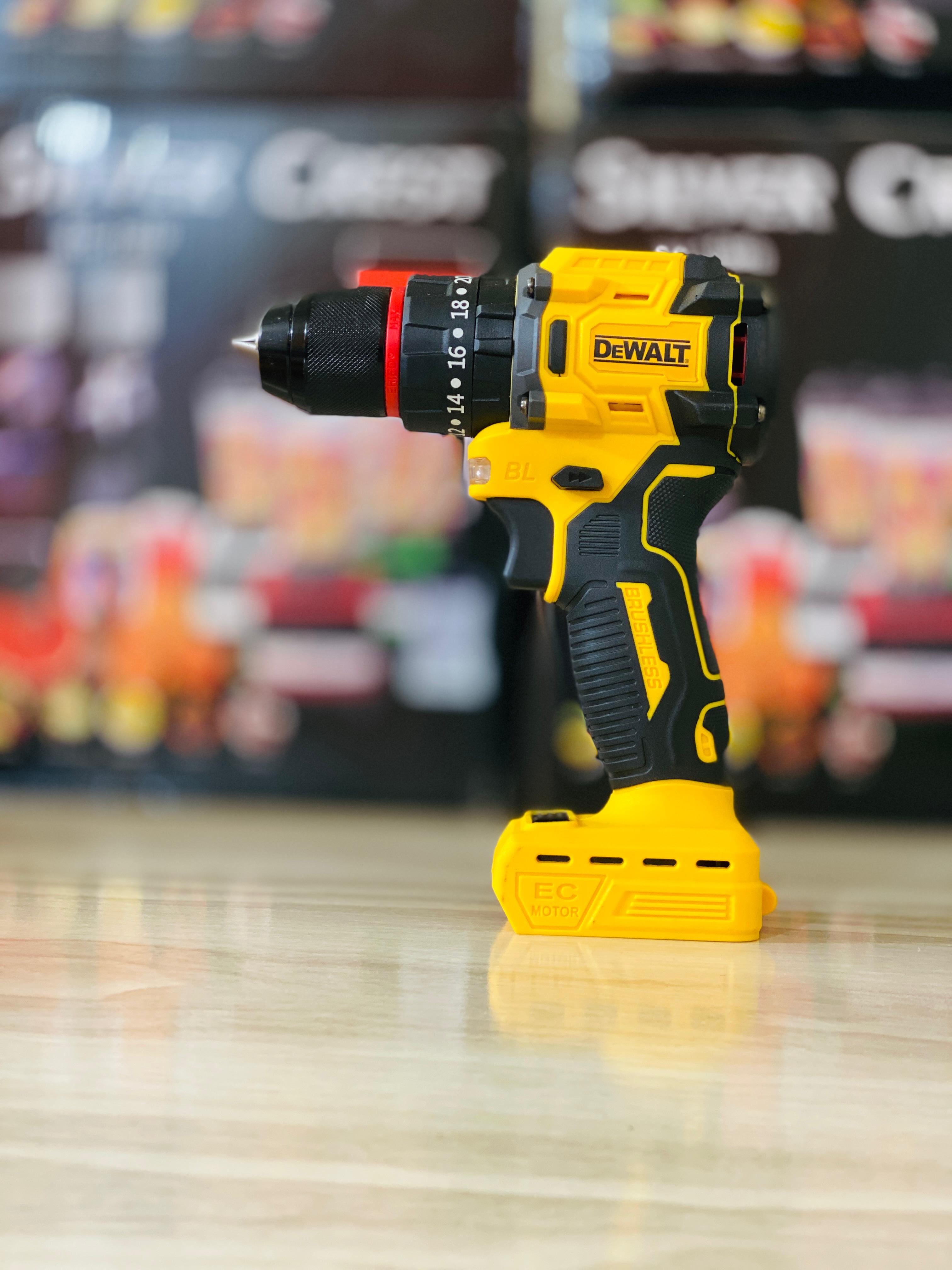 100% Original BRUSHLESS DEWALT 36V XR Drill Machine – Dual Battery & Full Toolkit