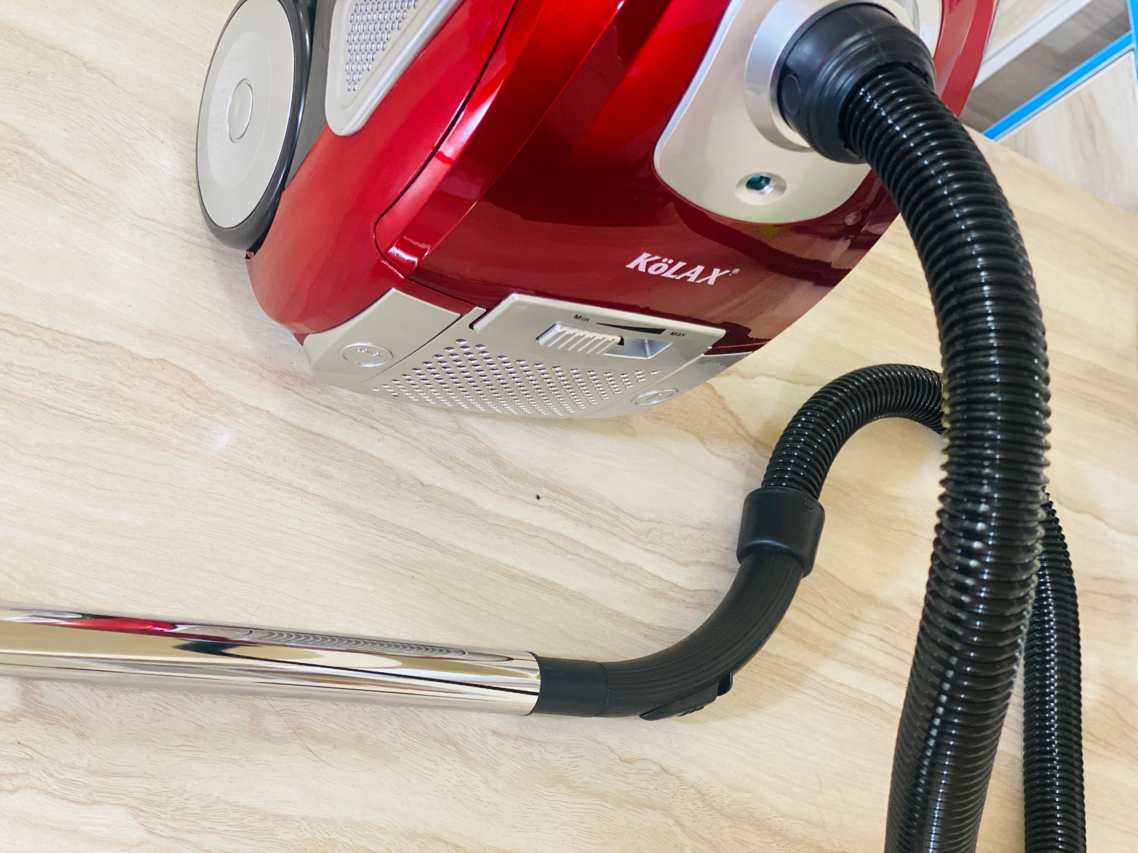 Kolax 2000W Vacuum Cleaner 4L-752803