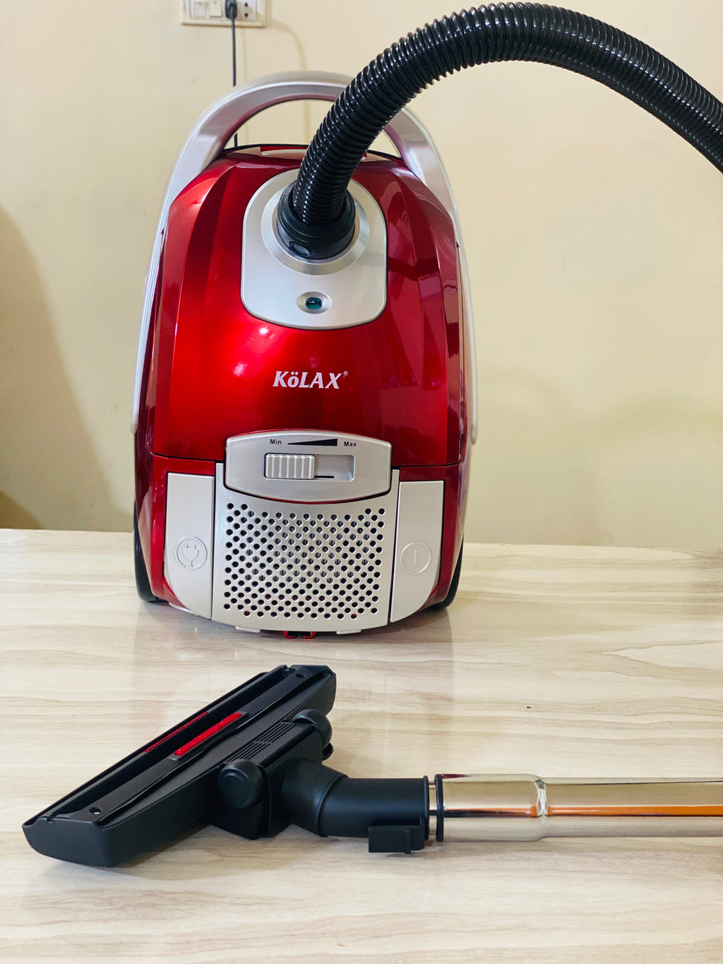 Kolax 2000W Vacuum Cleaner 4L-752803