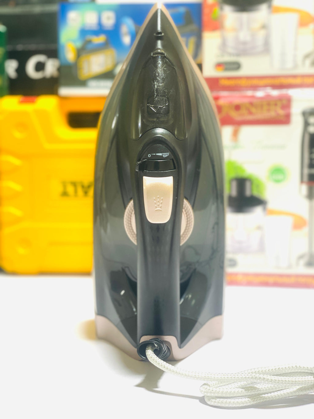 Hannover Steam Iron 200W