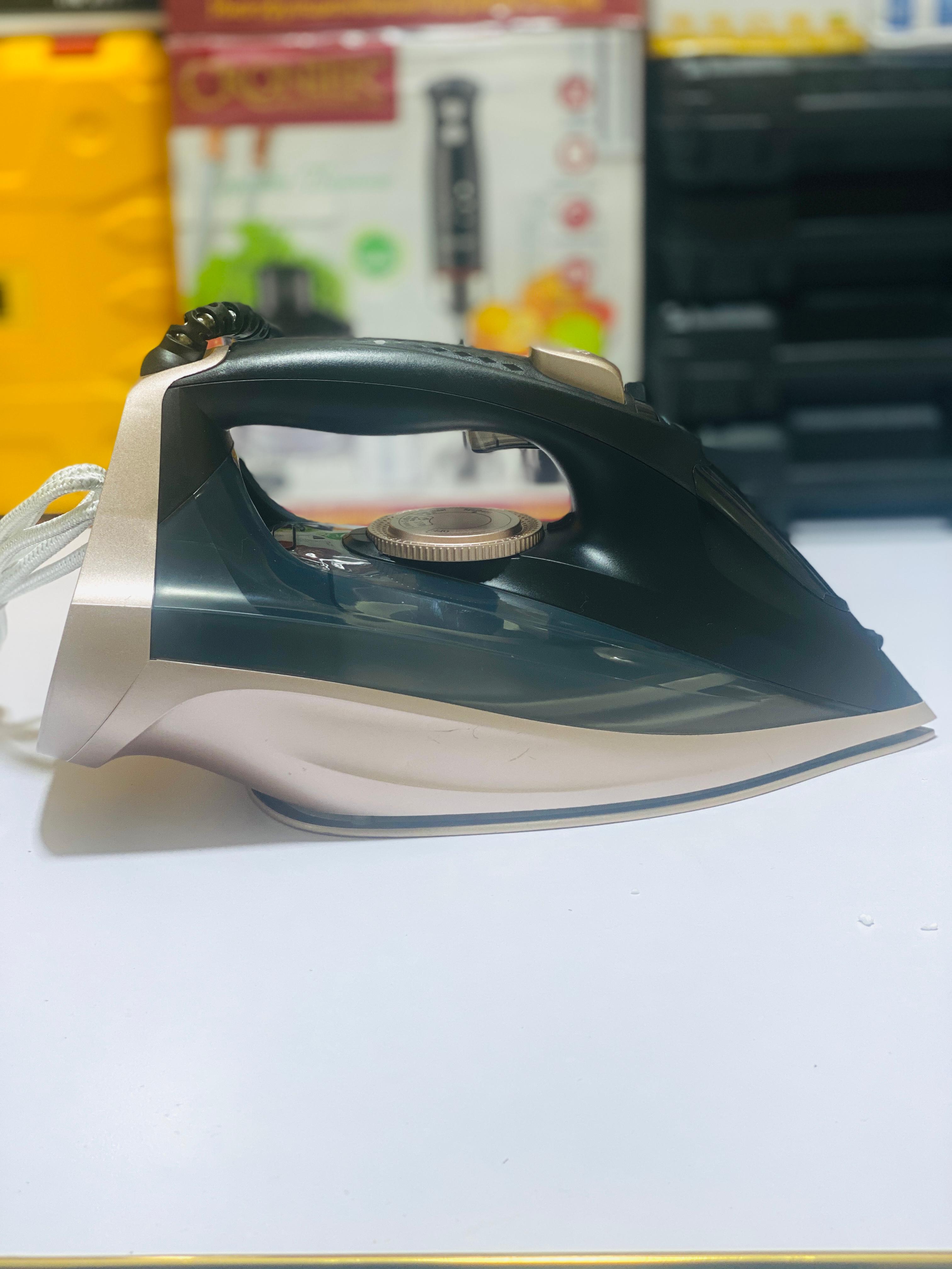 Hannover Steam Iron 200W