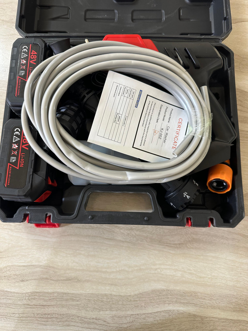 Rechargeable pressure washer 48v 2 batteries