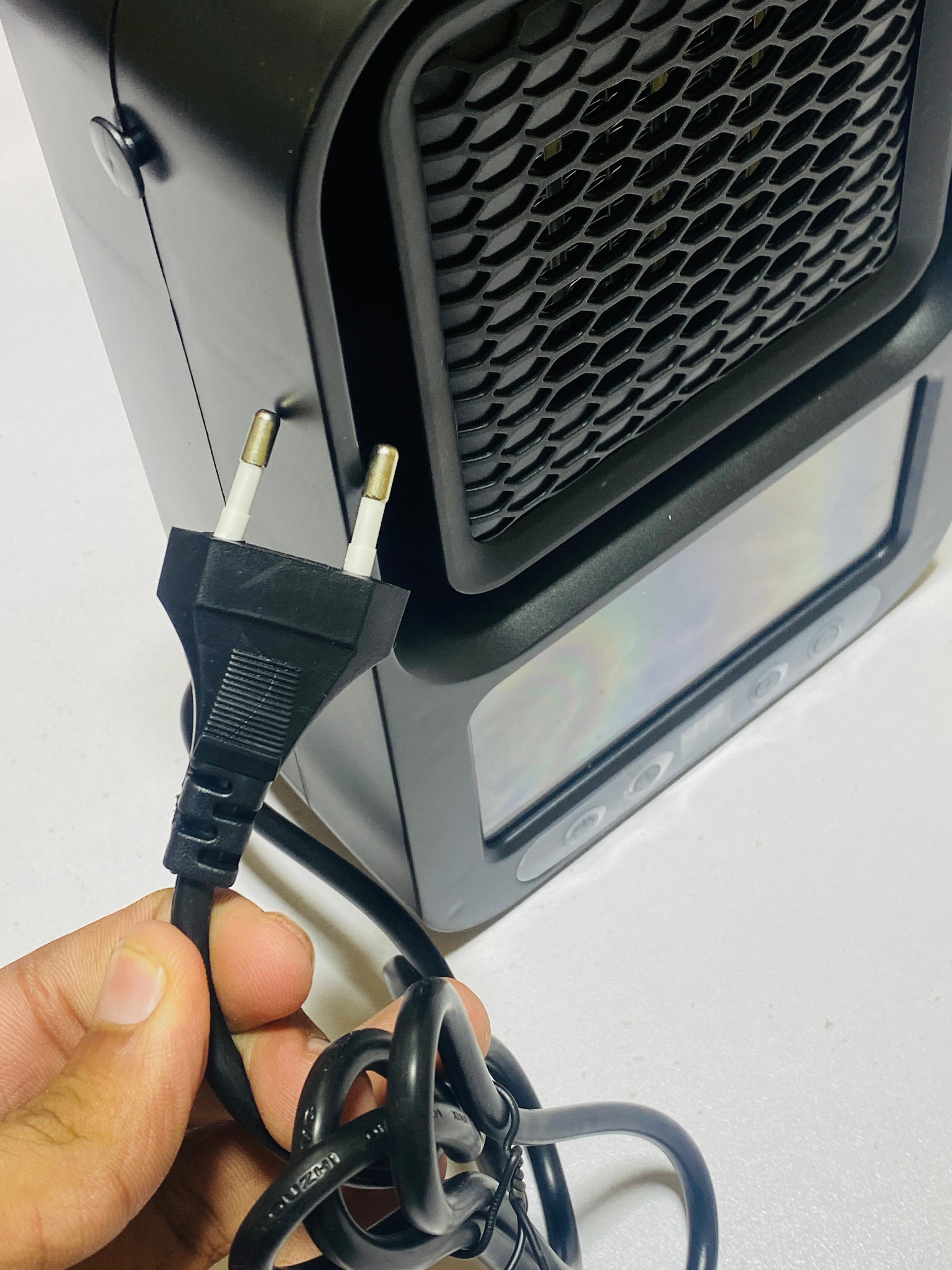 Portable 800W Electric Heater, Ceramic Electric Portable Fan Heater, Indoor Mini Desktop Space Heater
