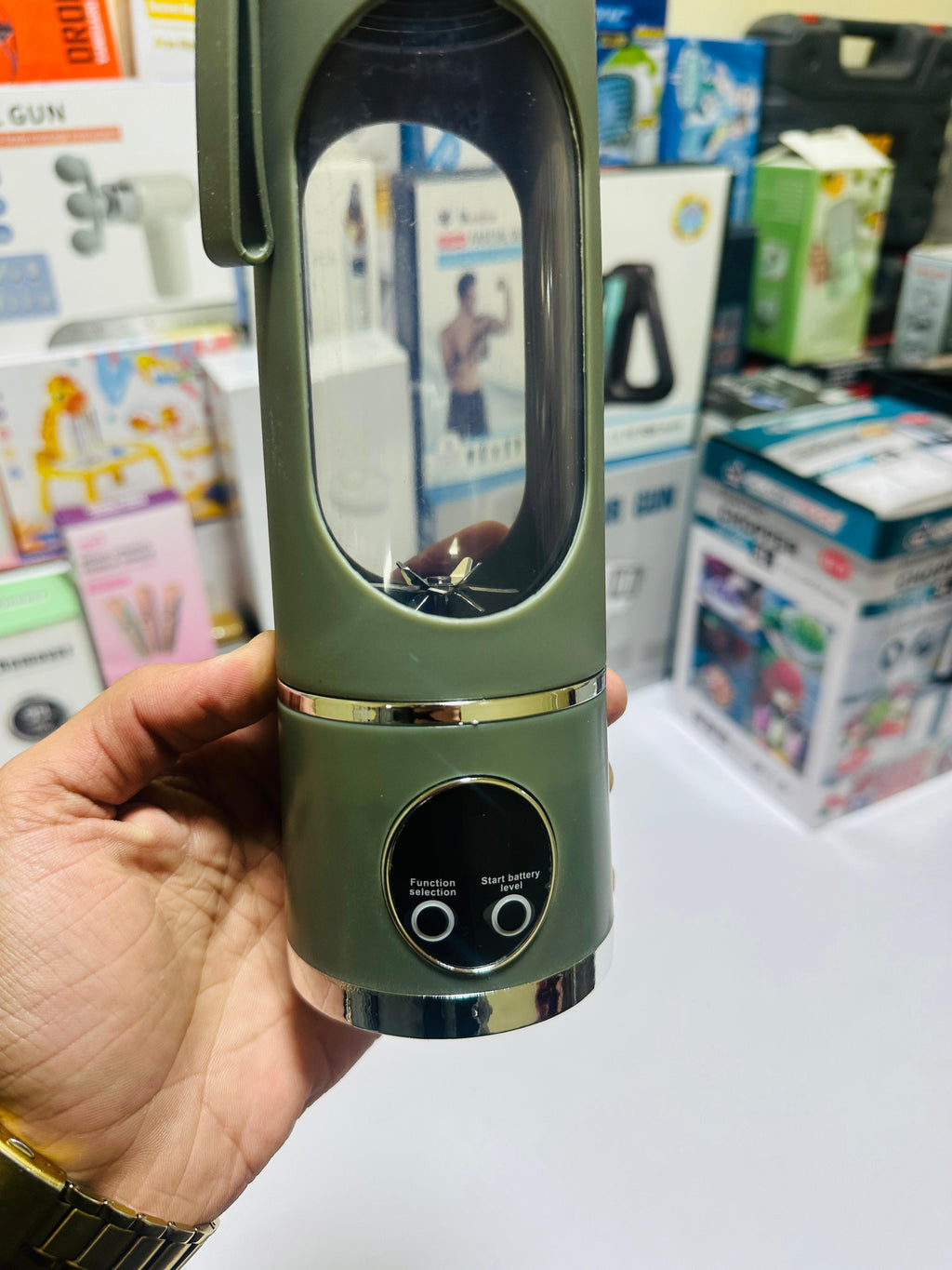 Heavy Duty 450ML Mini Portable Blender Electric Fruit Juicer Smoothie Orange Juice Blender Multifunction Rechargeable Portable Bottle
