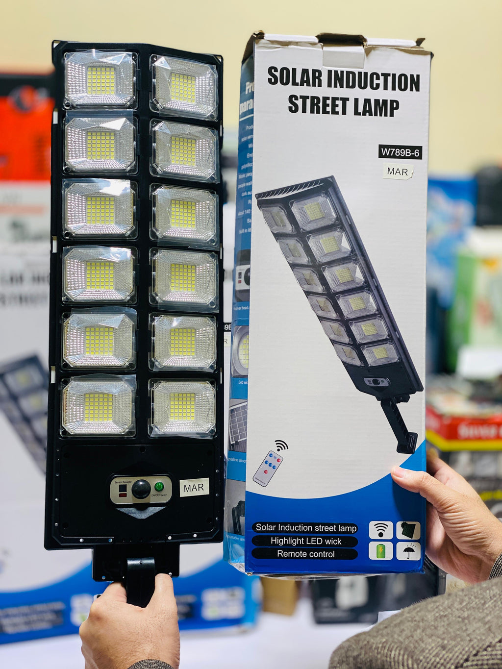 400 Watts Solar Street light | Remote Control | IP65 Dust Proof- Water proof | Sensor