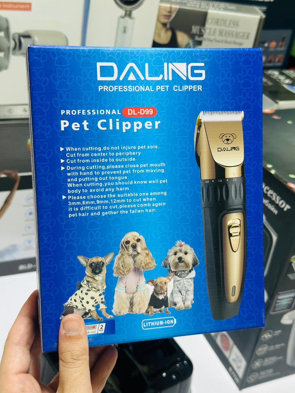 Pet clipper | Rechargeable Pet Clipper | Ceramic Blades | Type C | Size Adjustment | 4 combs