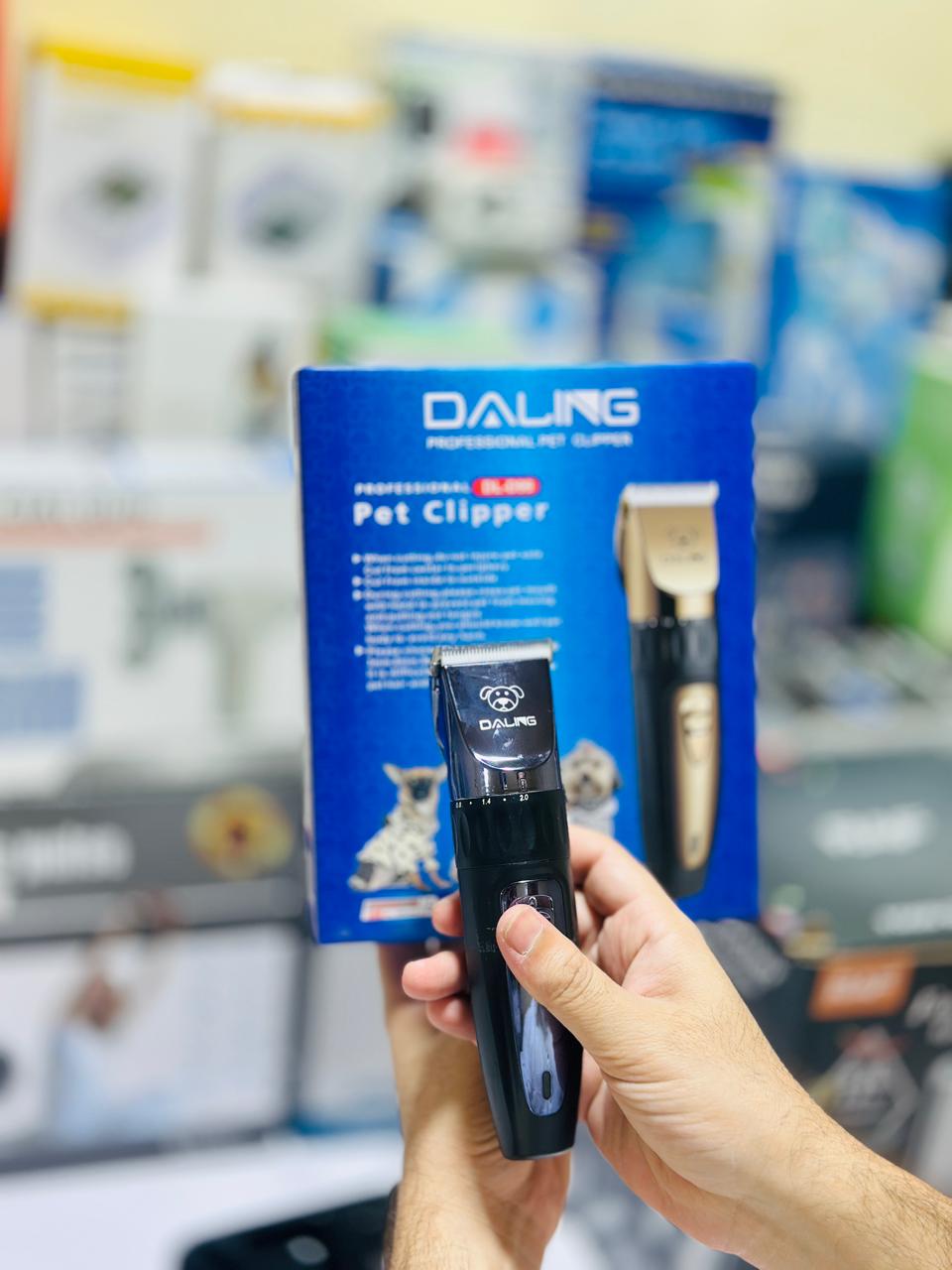 Pet clipper | Rechargeable Pet Clipper | Ceramic Blades | Type C | Size Adjustment | 4 combs