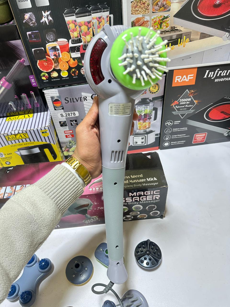 BlueIdea 8 in 1 Massager | Infrared Mode | Heating Mode | 8 Replaceable Heads