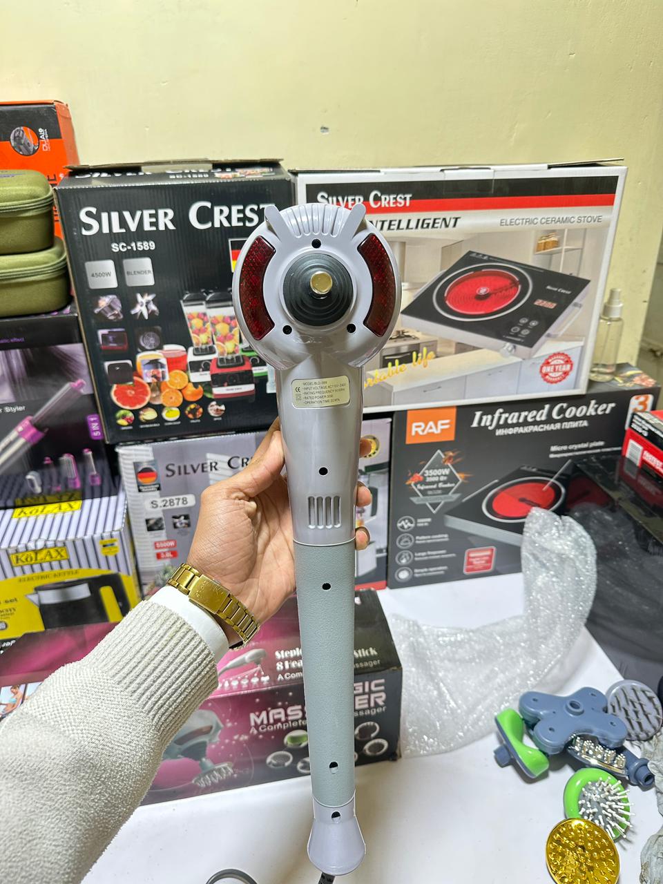 BlueIdea 8 in 1 Massager | Infrared Mode | Heating Mode | 8 Replaceable Heads
