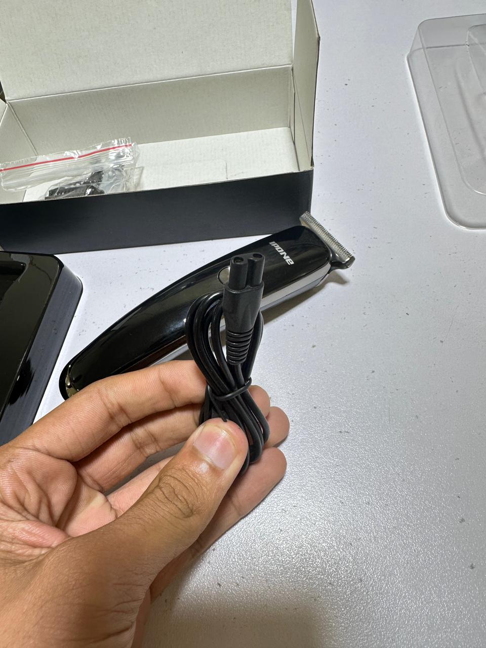 IPONE IP-789 Hair Clippers for Men Cordless Clippers for Hair Cutting Kit Professional Clippers Set for Men Hair Cutting & Grooming, Rechargeable Beard Trimmer