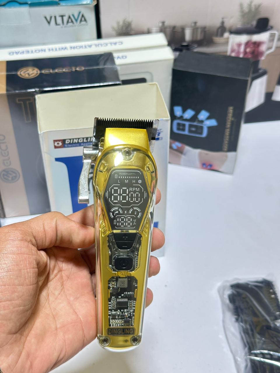 DINGLING RF-601 2000mAh High Quality Li-battery Professional Hair Clipper Stainless Steal Blades Led Digital Display Hair Trimmer
