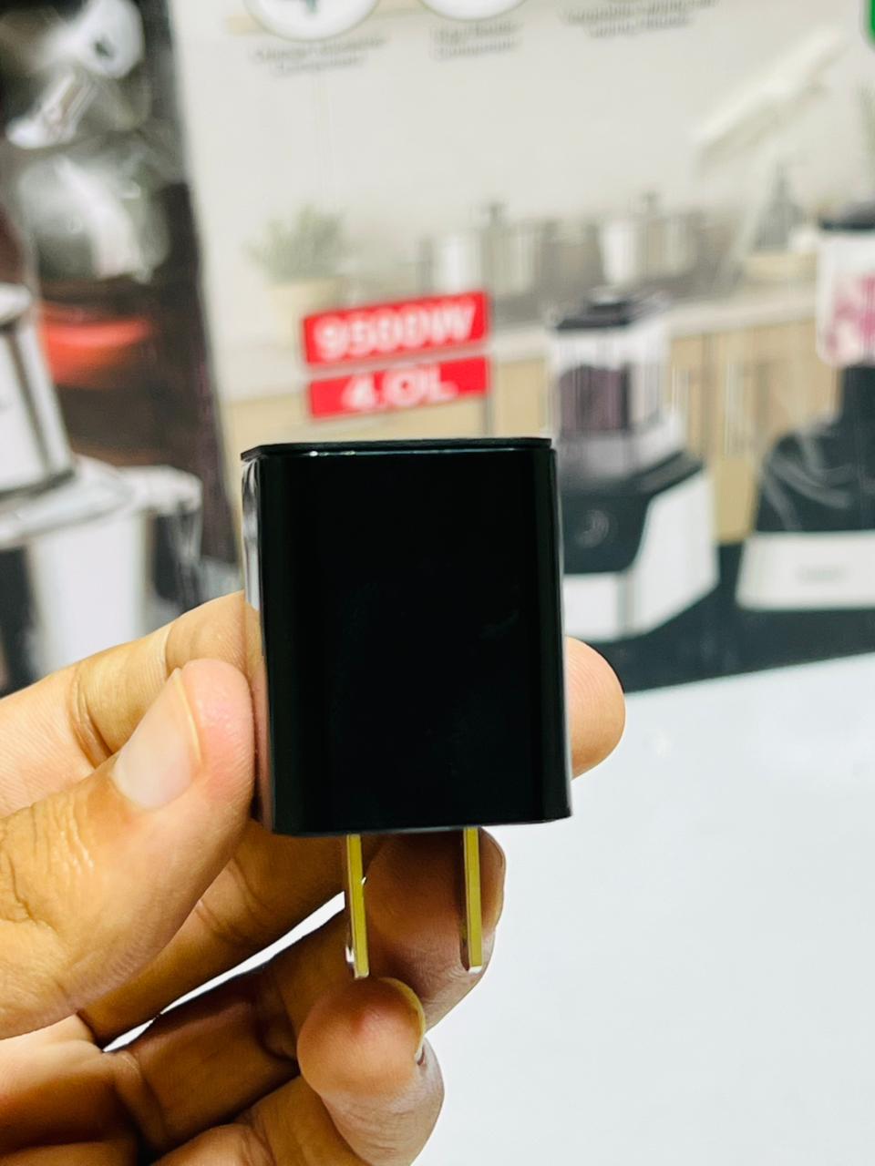 Smart Wi-Fi Multi-Functional Vigilant Charger Camera | Hidden | Wifi connectivity
