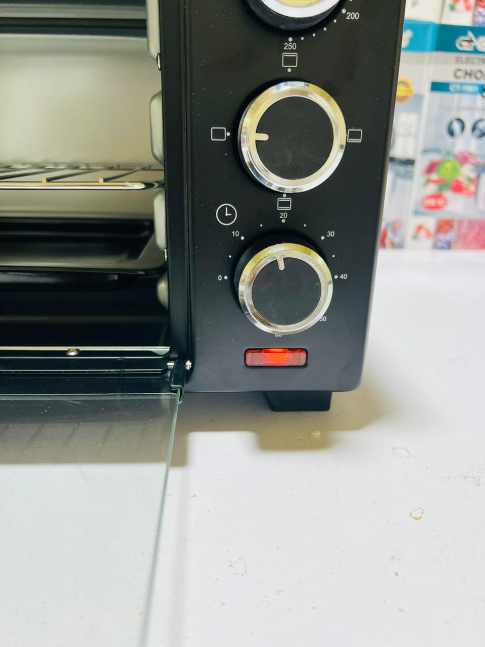 KPN-1025   Kenwood 25L Electric Baking Oven  toaster  With Double Tray & Rotisserie Grill  ,  1300 Watt
