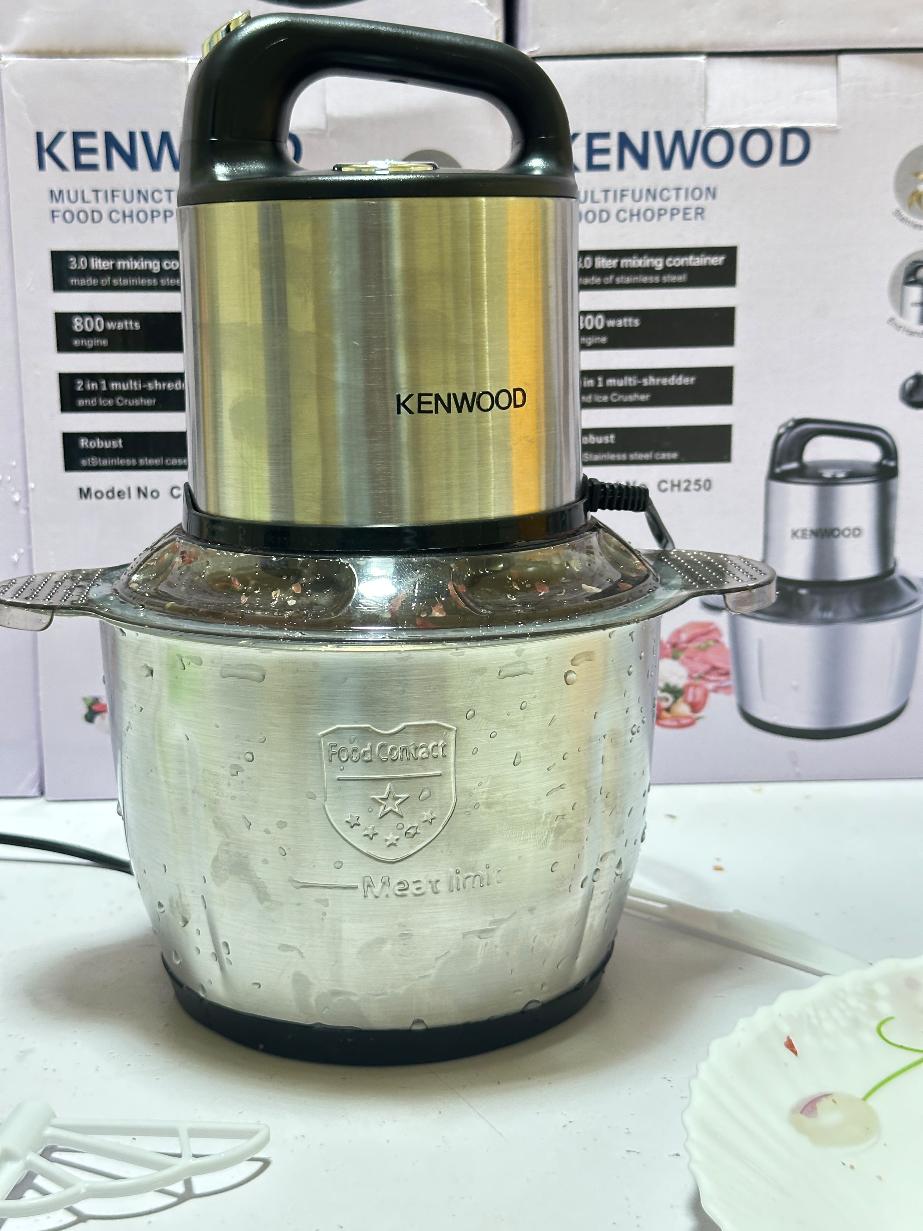 Kenwood 3L Electric Meat Chopper – Powerful 3-Speed Grinder with Egg Beater