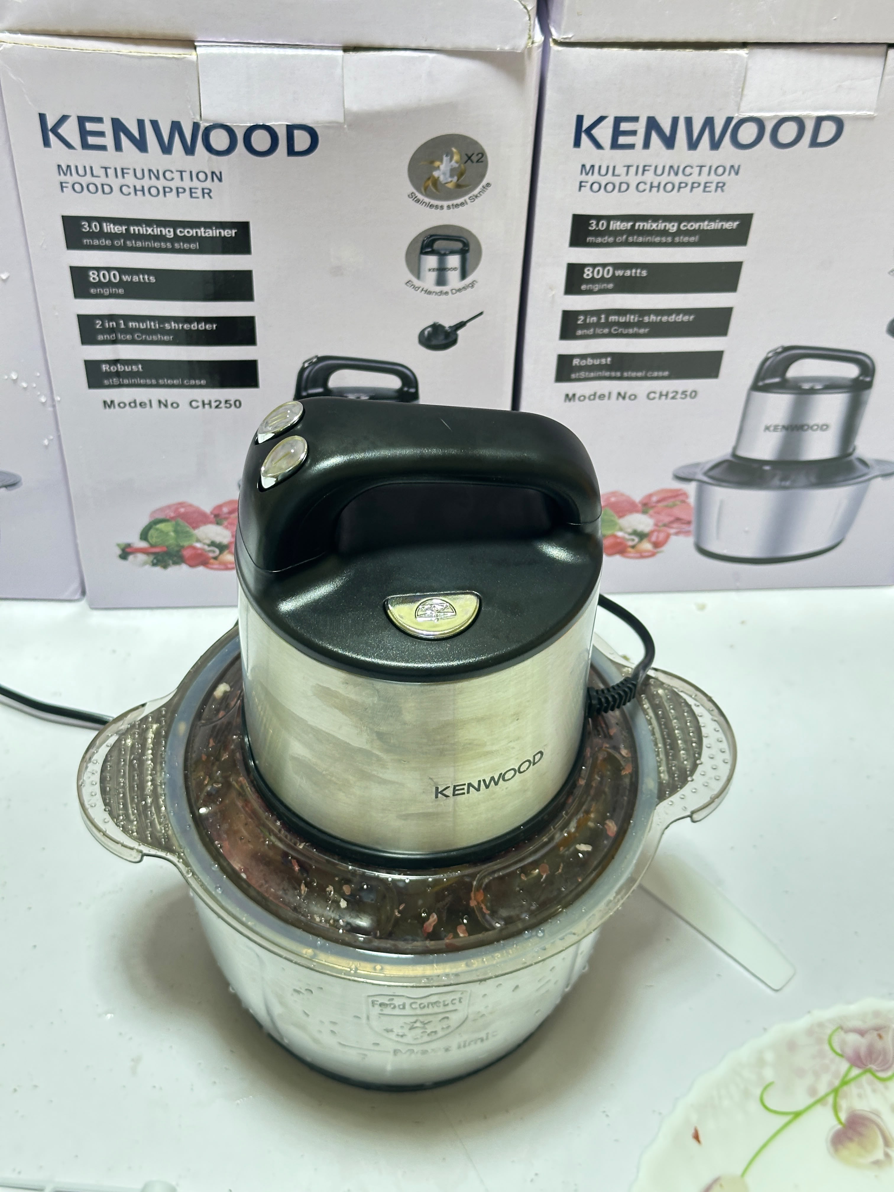 Kenwood 3L Electric Meat Chopper – Powerful 3-Speed Grinder with Egg Beater