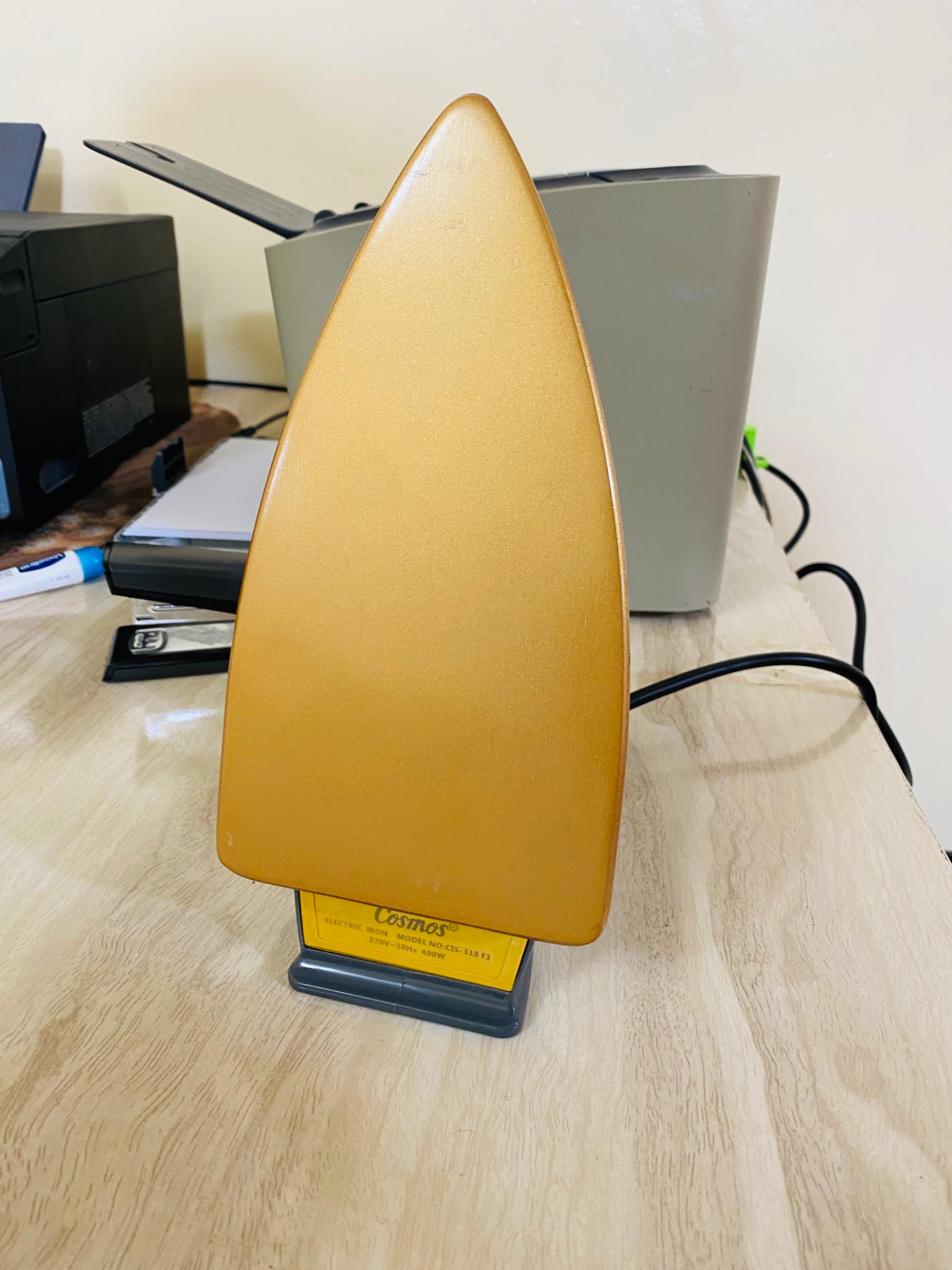 Lot imported Cosmos Dry iron 400watt